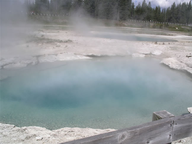 images/F- West Thumb Geyser Basin (7).jpg
